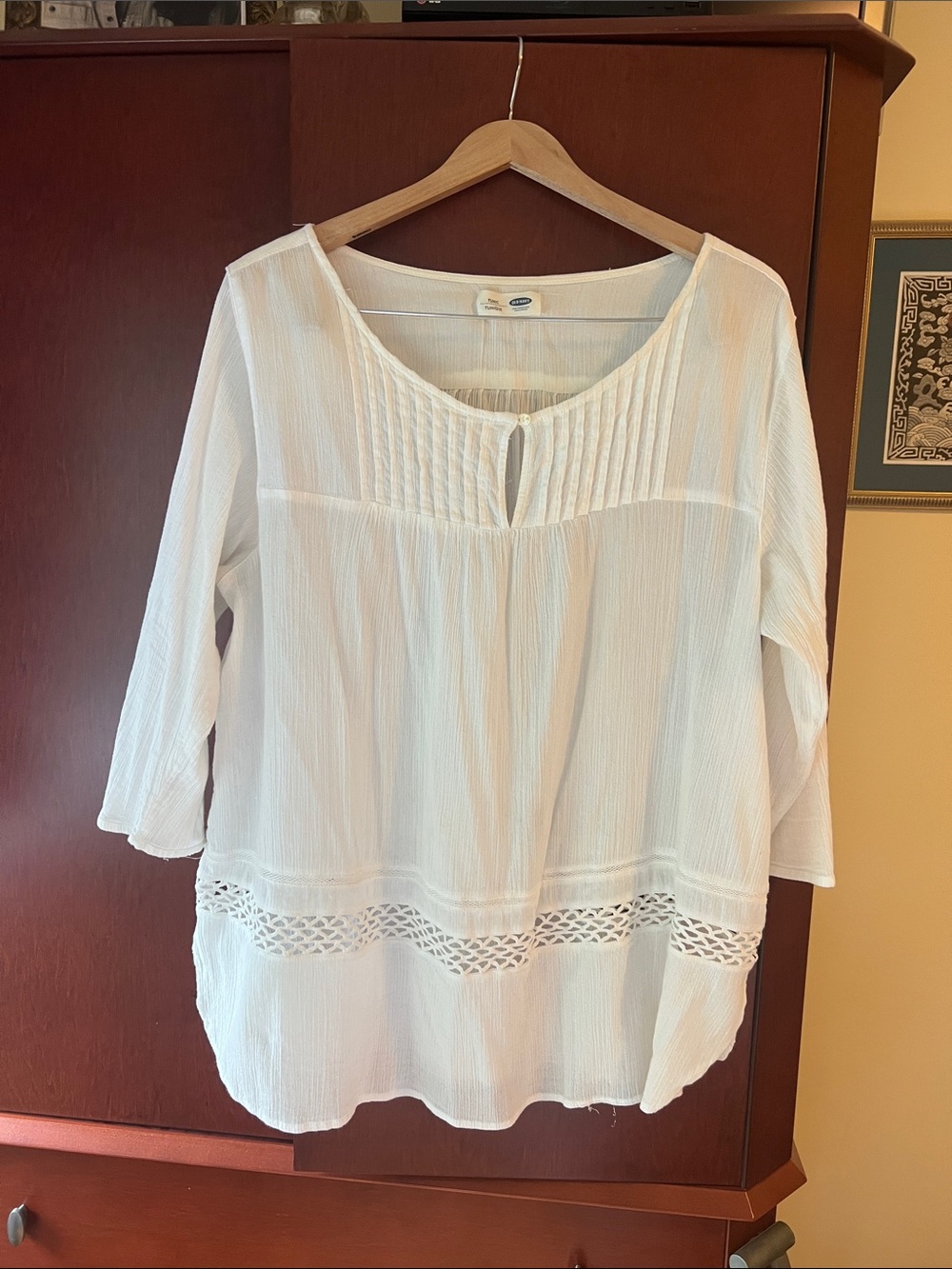 Old Navy White Crochet-Trim Peasant Tunic